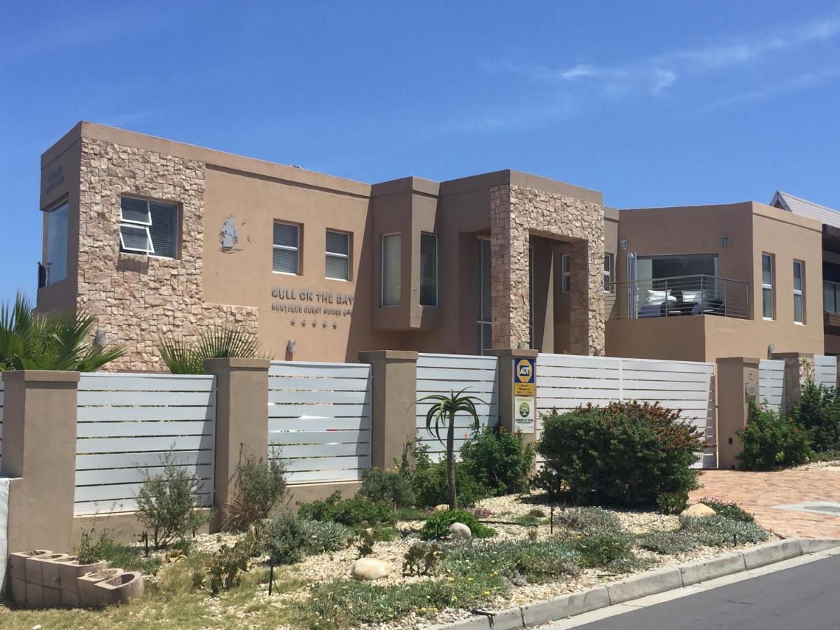 Gull On The Bay Boutique Guest House Bloubergstrand Exterior foto